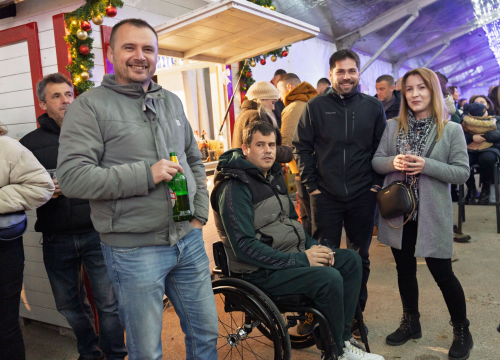 Fotografija 11 - Baruni sinoć rasplesali Knin i otvorili vrata blagdanske čarolije