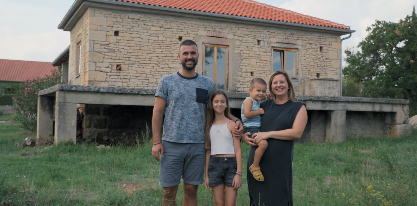 Dulum zemlje u gostima kod obitelji Sladić u Plastovu