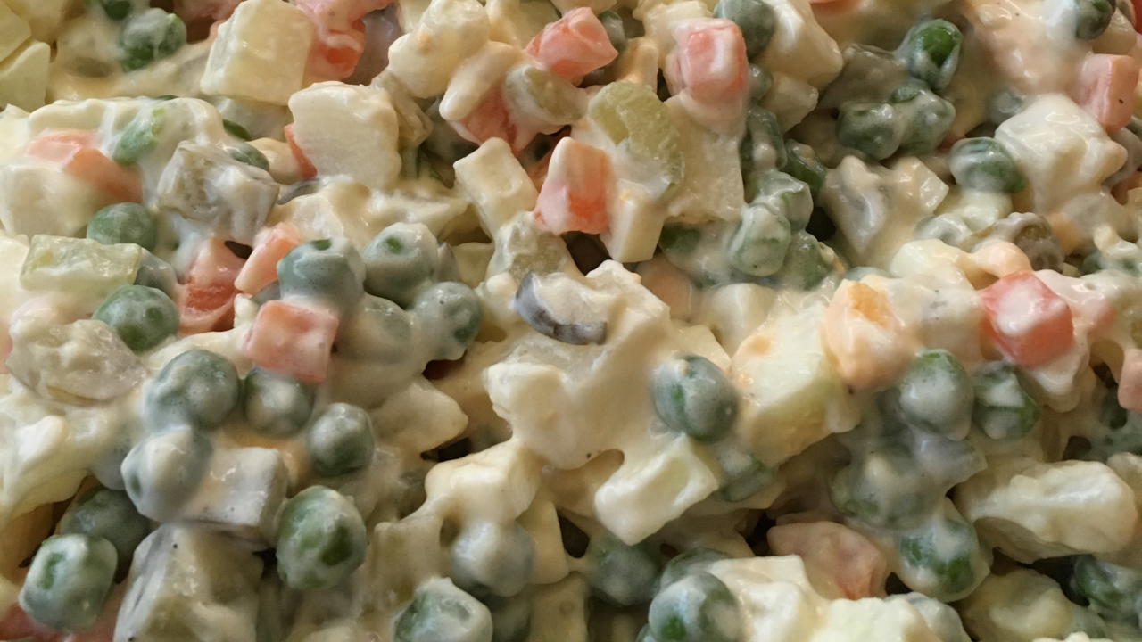 Vječna dilema: Idu li u originalnu francusku salatu jabuke ili ne