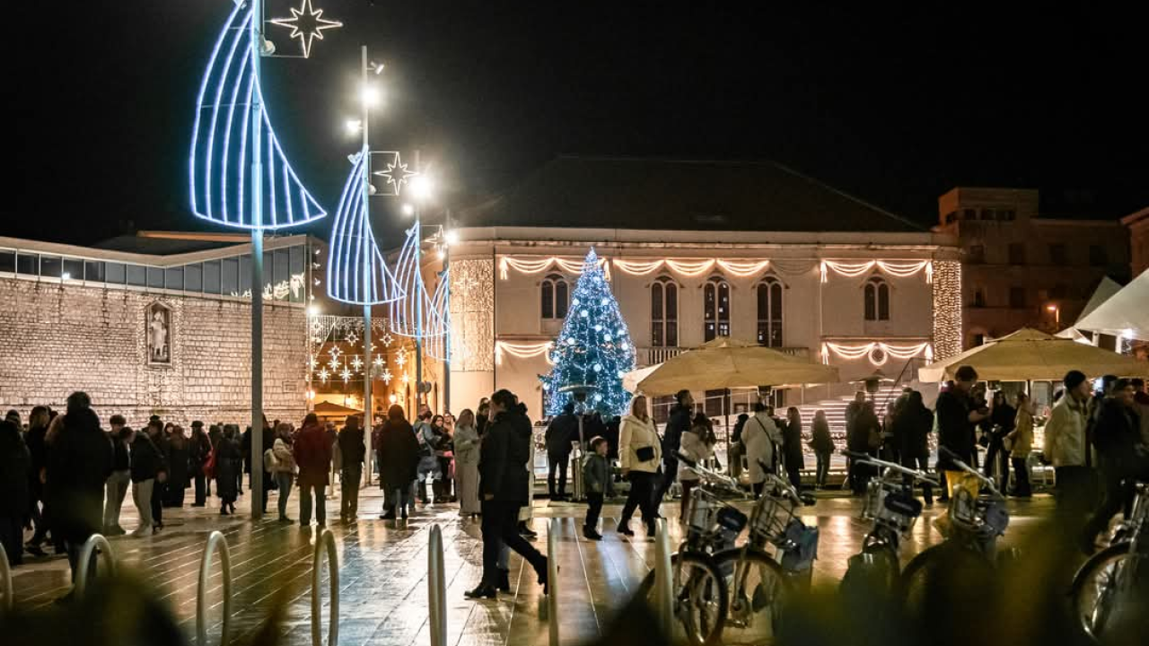 Otvorena sezona klizanja: Ledena avantura osvaja Šibenčane i njihove goste