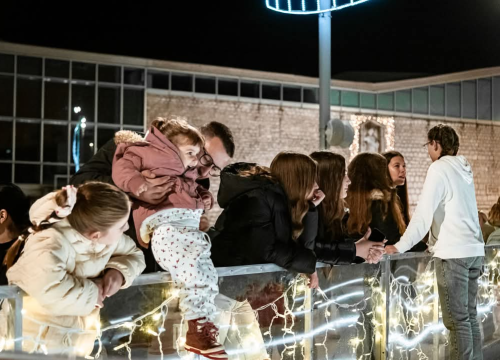 Fotografija 4 - Otvorena sezona klizanja: Ledena avantura osvaja Šibenčane i njihove goste