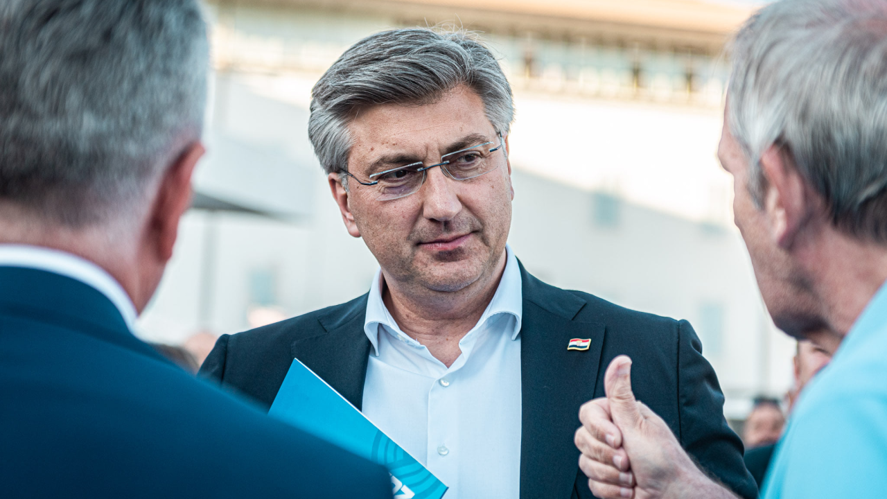 Plenković najsiromašnijima diže socijanu pomoć za 10 eura, evo koliko je sebi digao plaću