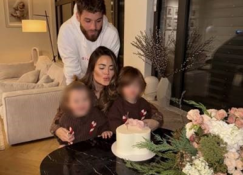 Supruga Duje Ćaleta-Cara proslavila 33. rođendan, objavila fotke sa slavlja