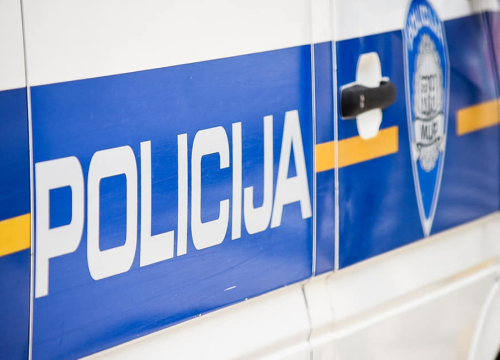 Mlada žena pronađena mrtva u jednoj tvrtki u Rijeci