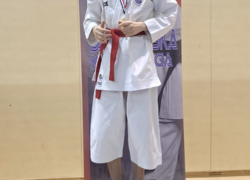 Fotografija 2 - Karataši Osvita uzeli 13 medalja na turniru Dalmatinske lige i šest naslova ukupnih pobjednika natjecanja