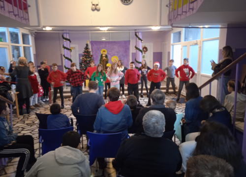 Fotografija 2 - Djed Božićnjak razveselio korisnike Centra Šubićevac