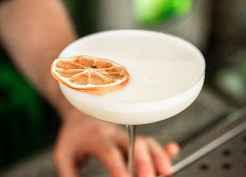 Fotografija 11 - Zima u Vintage Baru: Uživajte u toplim koktelima i kreativnom programu