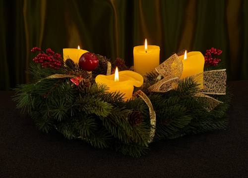 Znate li koju simboliku skriva četvrta adventska svijeća?