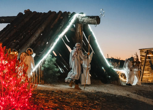 Fotografija 18 - U Čavoglavama uprizorene žive jaslice. Pogledajte kako je bilo
