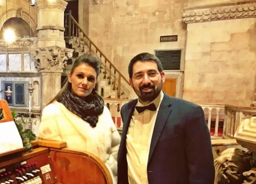 Jubilarni 20. Božićni koncert u katedrali sv. Jakova: Glazbena poslastica uz Neru Gojanović i Pavla Mašića