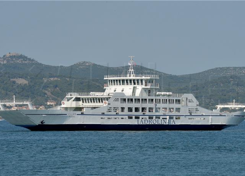 U gorivu na trajektu Zadar pronađena voda