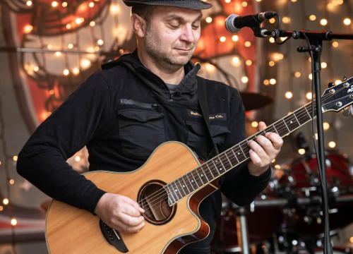 Fotografija 24 - Top Show Band Cabaret zagrijava Šibenčane u parku