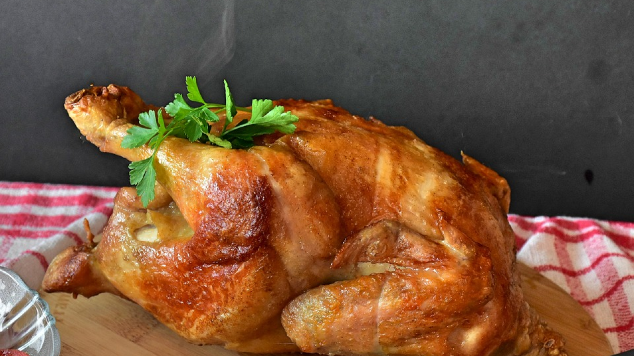 Znate li zašto je u nekim krajevima običaj jesti pile na Staru godinu?