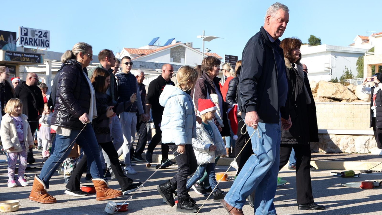 Primošten je glasno i veselo danas ispratio staru godinu