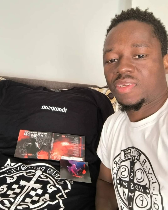 Thompson poslao poklon afričkom nogometašu koji se ludo zabavljao na njegovom koncertu