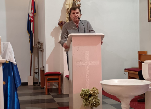 Fotografija 14 - Povijesno blago Rupa: 250 godina zapisa u jednoj knjizi