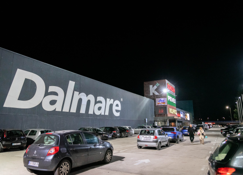 Fotografija 12 - Završilo je veliko finale nagradne igre Dalmare centra: Renault Captur otišao u sretne ruke!