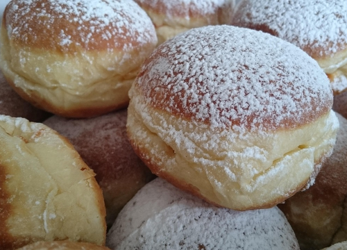 Uskoro kreće sezona krafni, napravite ih po ovim receptima i ispast će savršeno