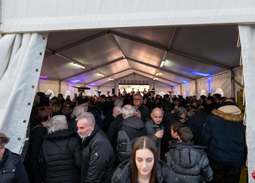 Fotografija 13 - Multifunkcionalna i impresivna: Svečano otvorena sportska dvorana Račice u Vodicama