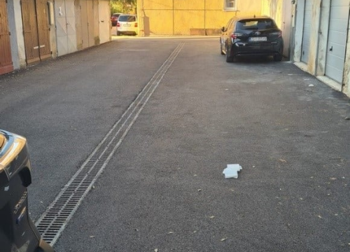 Fotografija 1 - Do kraja tjedna bit će gotov novouređen kolnik u Ulici Slobodana Macure