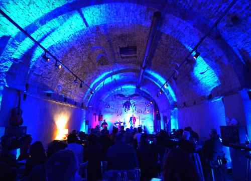 Fotografija 2 - Noć muzeja u šibenskim bunarima: Likovna radionica za djecu, glazba i izložba