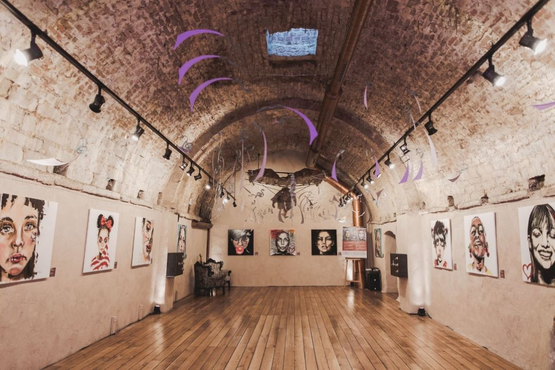 Noć muzeja u šibenskim bunarima: Likovna radionica za djecu, glazba i izložba