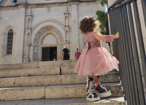 Funcuti aukcijama dresova prikupljaju sredstva za malenu Petru Kursan