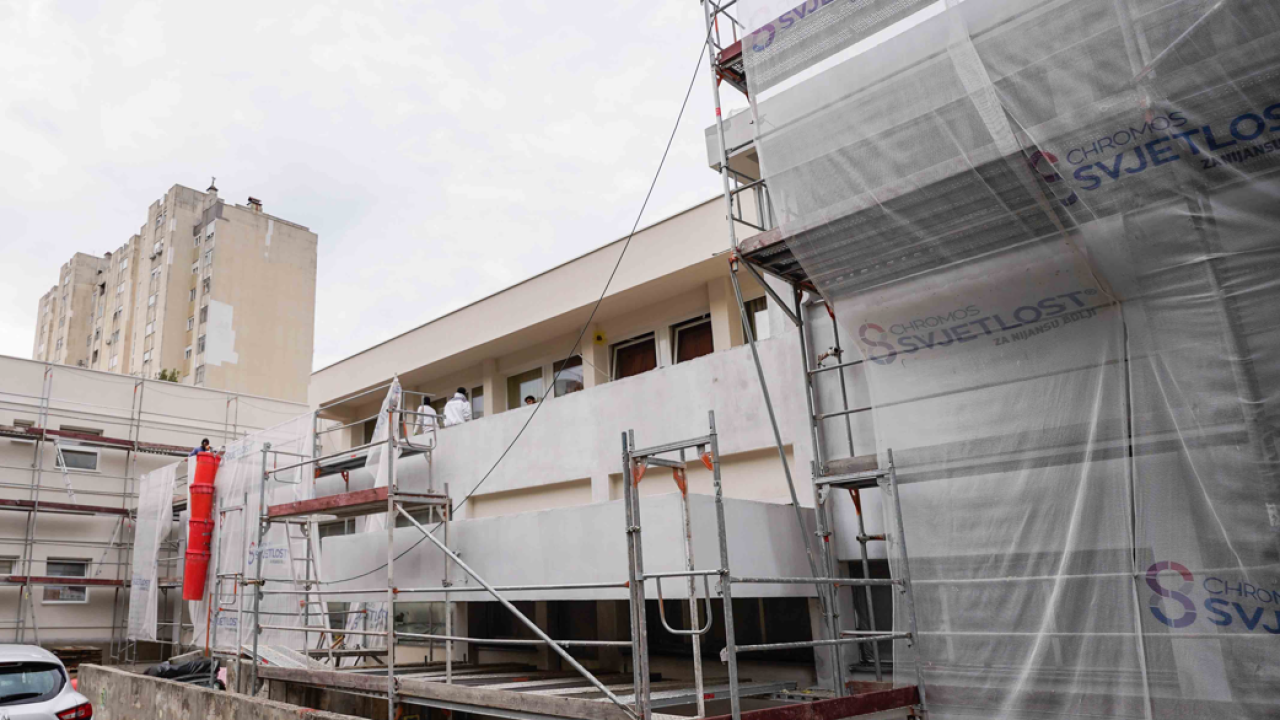 Obnova Osnovne škole Petar Krešimir IV u tijeku: Završetak radova do kraja godine