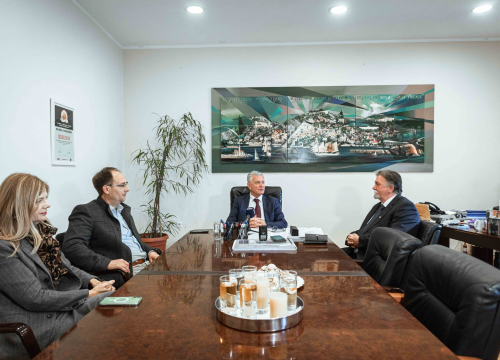 Fotografija 12 - Gradonačelnik Burić ugostio Željka Krnčevića: 'Novom ravnatelju i Gradu Šibeniku uvijek će biti na raspolaganju'