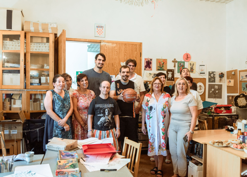 Trešete, kvizovi i dobra zabava u PUB-u 022 za pomoć udruzi 'Kamenčići'