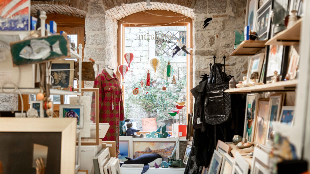 Valentinovo u Galeriji Juraj Dalmatinac: Pronađite savršen poklon za voljenu osobu