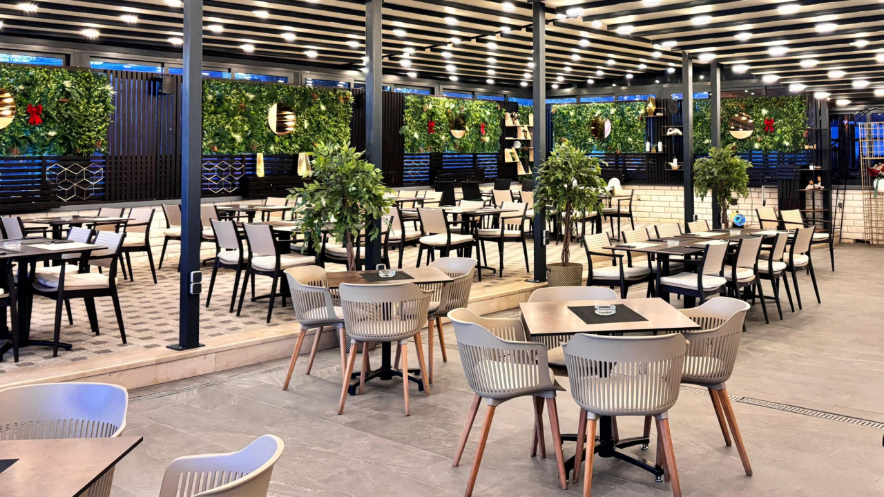 Ne propustite nezaboravnu večer uz Tamburaški sastav Neverin u restoranu Šarm!