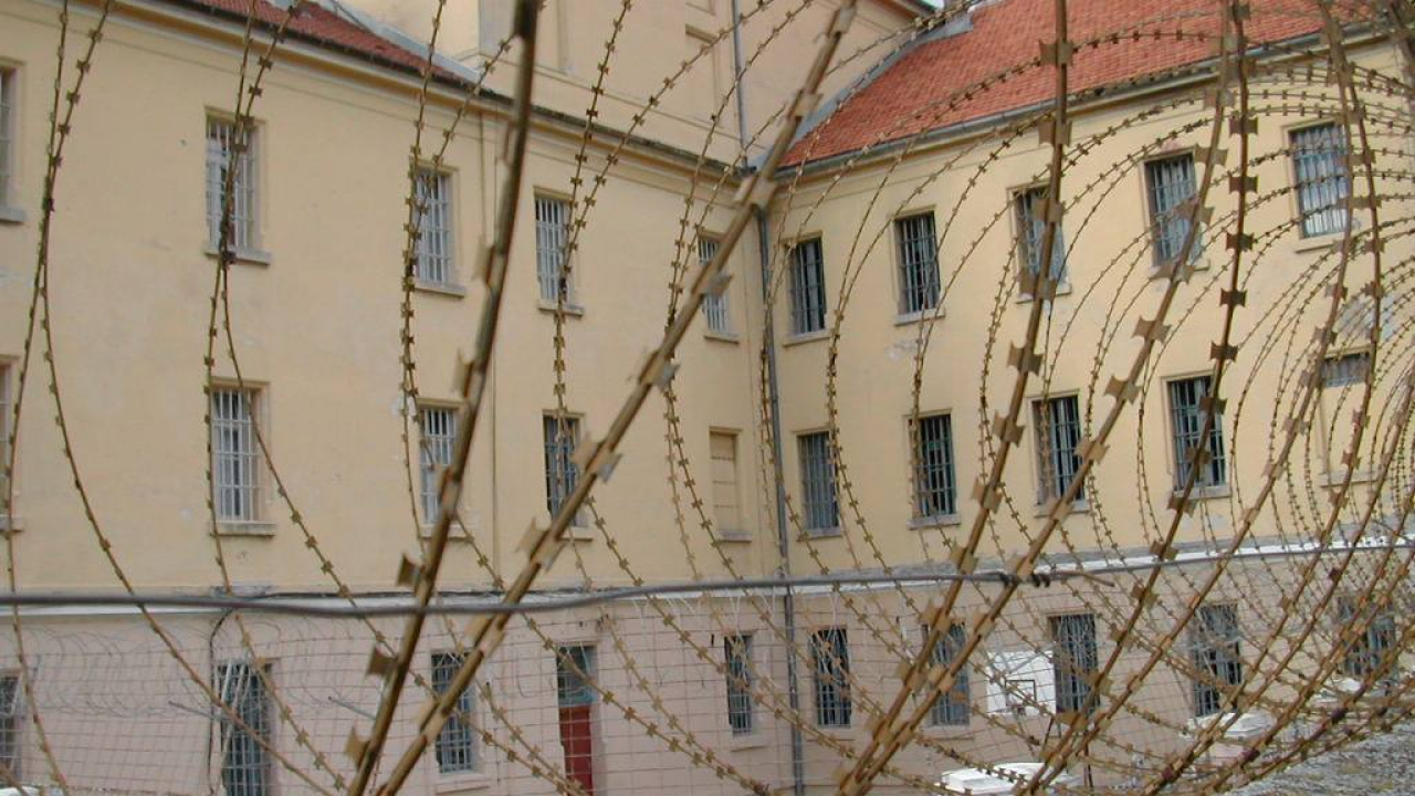 Muškarac (37) vozio po Šibeniku pod utjecajem droga pa završio u zatvoru