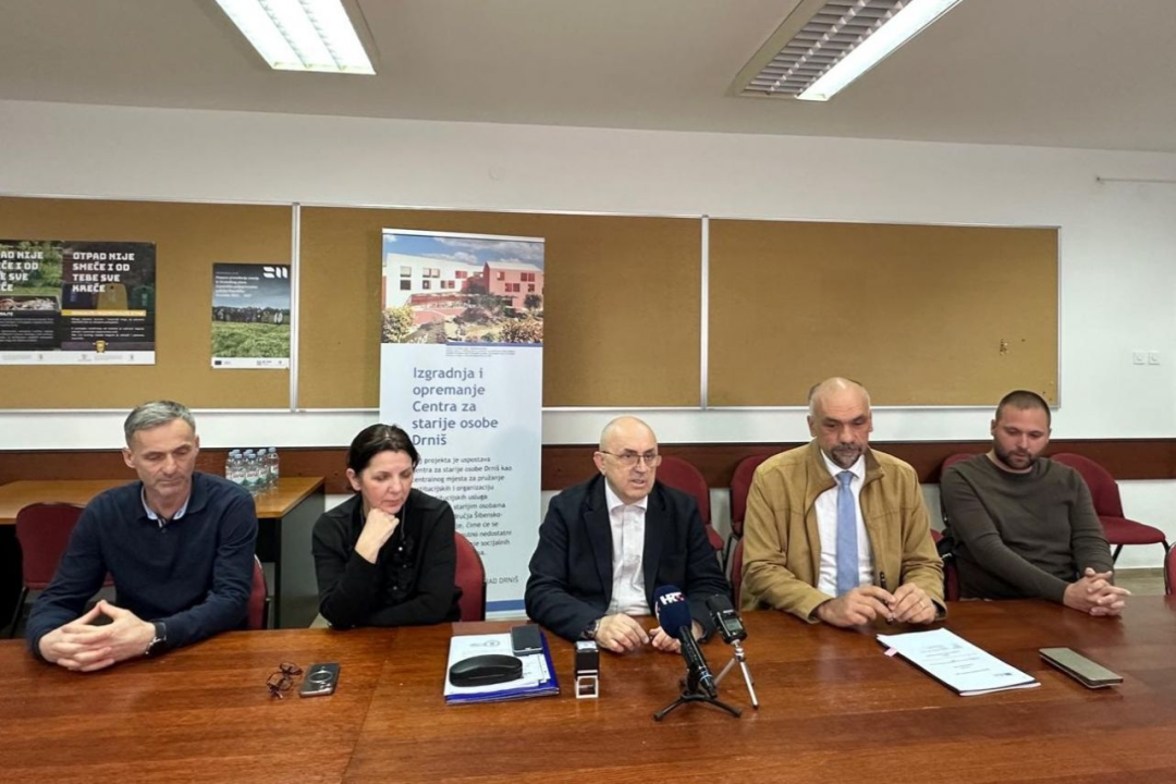 Županija će sufinancirati projekt izgradnje Centra za starije osobe u Drnišu