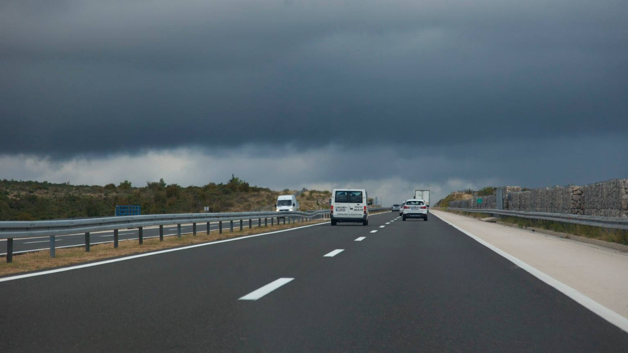 Jak vjetar radi probleme u prometu