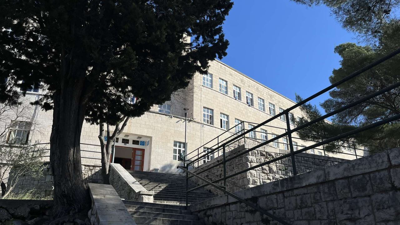 Ravnatelj Gimnazije Antuna Vrančića: 'Sve je pregledano, nastava će se u popodnevnoj smjeni održati'