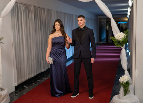 Fotografija 17 - FOTOGALERIJA Zavirite na spektakularni Maturalni ples Ekonomske škole (2)