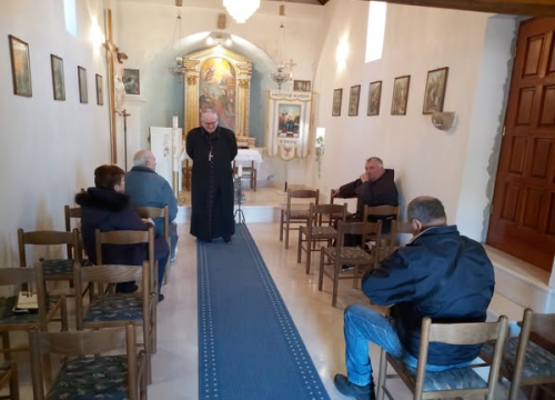 Fotografija 6 - Biskup obišao župu Danilo