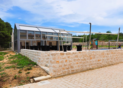 Fotografija 1 - Posjetiteljski centar Kanal sv. Ante dobit će kafić: Prikupljaju se ponude za koncesiju