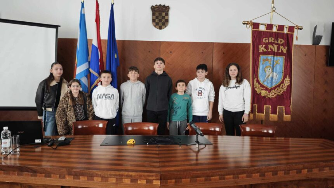 Miran Batić izabran za dječjeg gradonačelnika Grada Knina