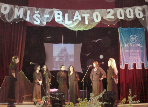 Fotografija 9 - Lorana Antunac kandidatkinja je za 'Šibensku grandecu' koja uspješno spaja svoje dvije velike ljubavi - matematiku i glazbu