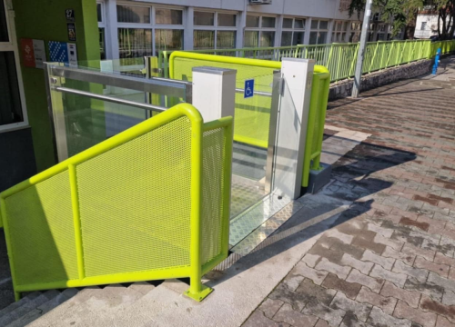 Fotografija 4 - Osnovna škola 'Jurja Dalmatinca’ dobila pristupnu rampu za osobe s invaliditetom