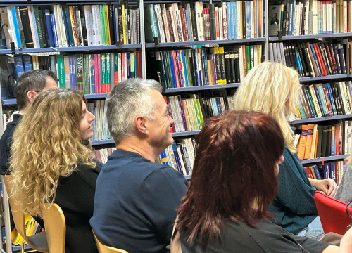 Fotografija 4 - Haiku po šibenski: Aljoša Vuković predstavio svoju novu zbirku pjesama 'Šiboku'