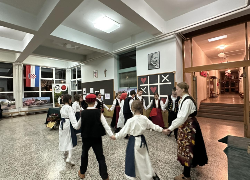 Fotografija 4 - KUU Miljevci obilježili 20 godina čuvanja tradicije