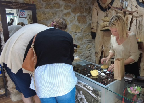 Fotografija 1 - Milena Tanfara, rođena Norvežanka, na Krapnju je pronašla ljubav i ondje uspješno razvija obiteljski posao