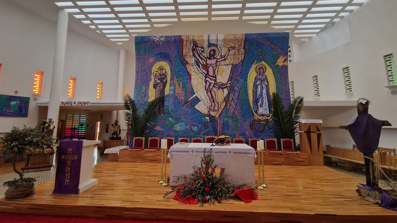 U Drniškoj Gospi od Ružarija održana duhovna obnova za mlade i roditelje