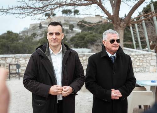 Fotografija 9 - FOTOGALERIJA Paško Rakić i službeno kandidat HDZ-a za župana, a ima i slogan: 'Vrime je da i županija uspije'