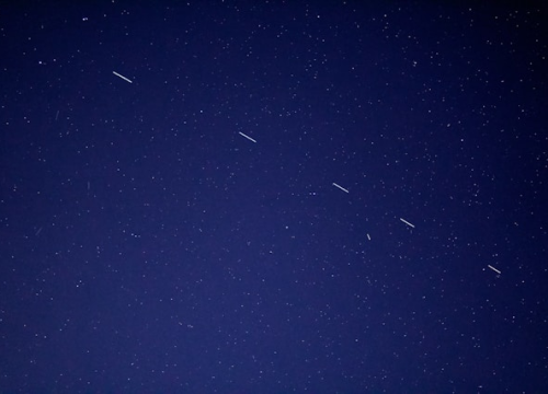 SAD prijeti Ukrajini gašenjem Starlinka ako im ne omogući pristup mineralima