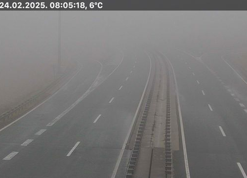 Kolnici mokri i skliski, u Lici obavezna zimska oprema