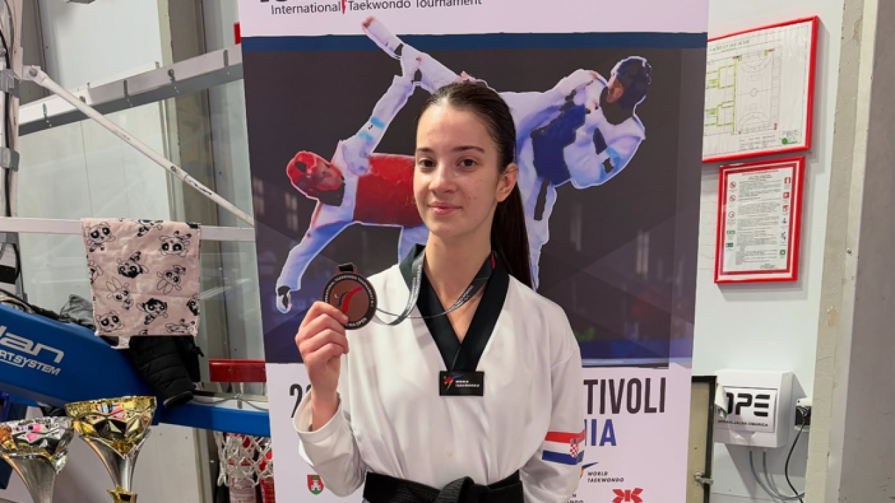 Mlada Kninjanka Anamaria Mikulić osvojila broncu na Slovenia Openu